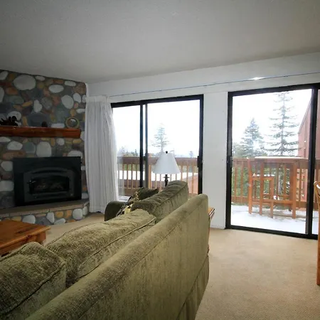 Mammoth Ski & Racquet Club #62